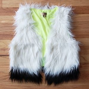 Vera Wang faux fur vest